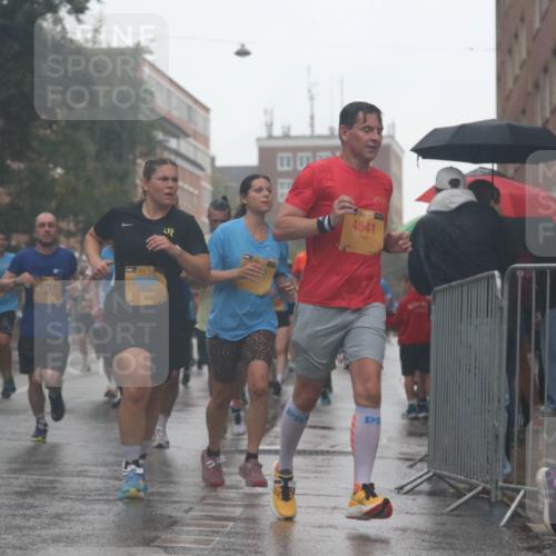 13.09.2026 - Kiel Lauf Markus Tischler http://msf.ph/oto/10313779 13.09.2026 10:41:27 Fleethörn 4718, 39, 4541, 39, 4282 meine-sportfotos.de