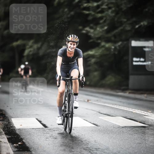 13.09.2026 - Stadtparktriathlon H.Heesch http://msf.ph/oto/10313780 13.09.2026 12:56:15 Radfahren 1154, 1191, 1260, 1268, 1297, 1426 meine-sportfotos.de