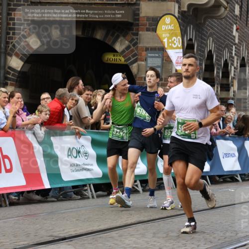 13.09.2026 - 21. swb-Marathon Bremen Strokosch-Dieckow http://msf.ph/oto/10313782 13.09.2026 13:05:24 Ziel 1336, 1822, 2297, 3196, 4729, 6708, 7102, 9495, 1301, 1562, 3242, 3271, 5199, 5725, 6579, 7141 meine-sportfotos.de