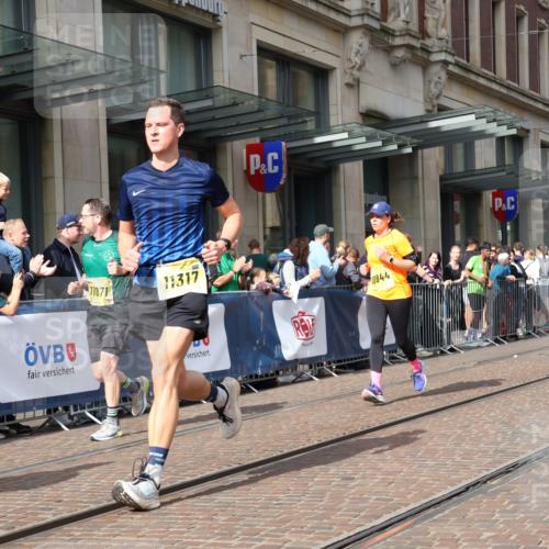 13.09.2026 - 21. swb-Marathon Bremen Strokosch-Dieckow http://msf.ph/oto/10313801 13.09.2026 10:56:20 Ziel 10240, 10356, 10372, 10486, 10540, 10675, 10721, 10771, 10824, 10844, 10888, 10936, 11064, 11069, 11256, 11349, 11407, 11474, 11601, 11795, 11844, 11855, 11871, 11872, 11911, 11996, 12284, 12434, 12543, 10184, 10211, 10246, 10298, 10322, 10365, 10443, 10670, 10699, 10844, 10949, 10957, 10960, 11219, 11280, 11317, 11570, 11693, 11782, 11790, 11795, 12452, 12476, 13565 meine-sportfotos.de