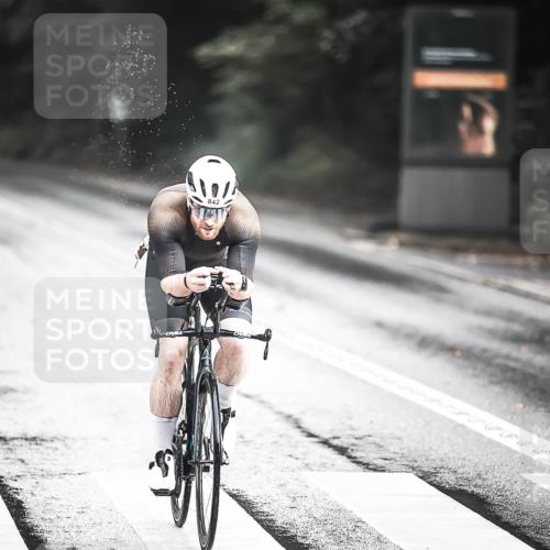 13.09.2026 - Stadtparktriathlon H.Heesch http://msf.ph/oto/10313807 13.09.2026 11:48:26 Radfahren 842, 884, 891, 897 meine-sportfotos.de