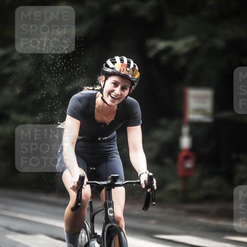 13.09.2026 - Stadtparktriathlon H.Heesch http://msf.ph/oto/10313809 13.09.2026 12:56:15 Radfahren 1154, 1191, 1260, 1268, 1297, 1426 meine-sportfotos.de