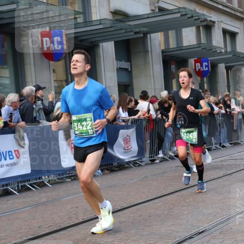 13.09.2026 - 21. swb-Marathon Bremen Strokosch-Dieckow http://msf.ph/oto/10313811 13.09.2026 13:15:31 Ziel 145, 982, 1033, 1955, 2733, 3119, 3149, 3422, 3536, 3689, 3836, 3991, 4573, 4823, 5430, 5474, 5533, 5588, 5913, 6481, 6515, 7307, 7413, 9029, 9122, 9278, 9475, 9777, 13149, 13249, 1445, 1664, 3346, 3357, 3743, 4111, 4212, 4646, 4653, 4663, 5003, 5149, 5385, 6011, 6162, 6526, 6773, 6902, 7203, 7291, 7346, 7497, 7515, 7717, 7730, 7992, 8086, 8254, 8255, 9029, 9253, 9391, 9483, 9777, 13137, 13139 meine-sportfotos.de