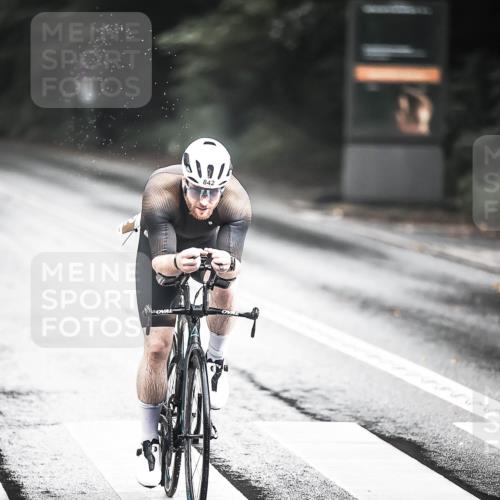 13.09.2026 - Stadtparktriathlon H.Heesch http://msf.ph/oto/10313815 13.09.2026 11:48:26 Radfahren 842, 884, 891, 897 meine-sportfotos.de