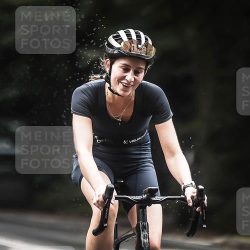 13.09.2026 - Stadtparktriathlon H.Heesch http://msf.ph/oto/10313824 13.09.2026 12:56:16 Radfahren 1154, 1191, 1260, 1268, 1426 meine-sportfotos.de