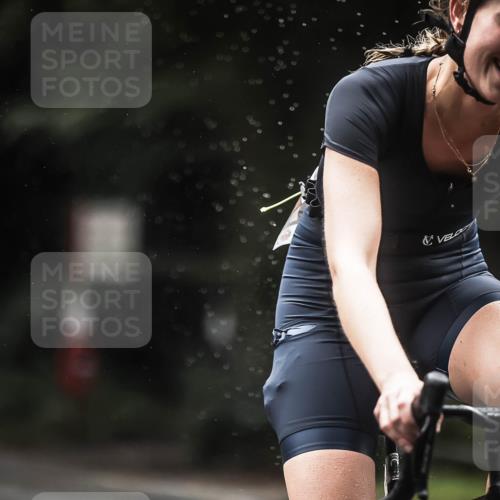 13.09.2026 - Stadtparktriathlon H.Heesch http://msf.ph/oto/10313835 13.09.2026 12:56:16 Radfahren 1154, 1191, 1260, 1268, 1426 meine-sportfotos.de