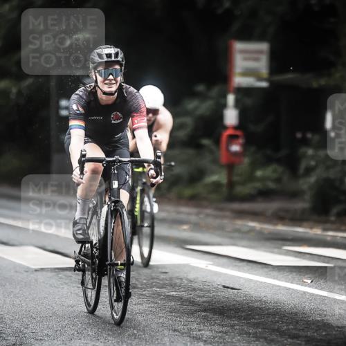 13.09.2026 - Stadtparktriathlon H.Heesch http://msf.ph/oto/10313858 13.09.2026 12:56:20 Radfahren 1154, 1191, 1260, 1268, 1275, 1426 meine-sportfotos.de