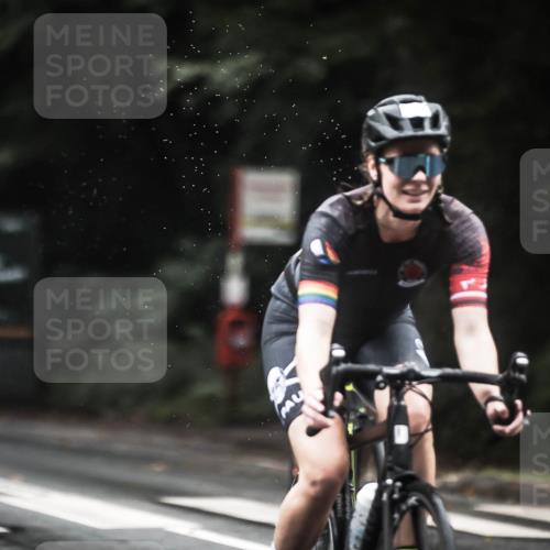 13.09.2026 - Stadtparktriathlon H.Heesch http://msf.ph/oto/10313873 13.09.2026 12:56:20 Radfahren 1154, 1191, 1260, 1268, 1275, 1426 meine-sportfotos.de