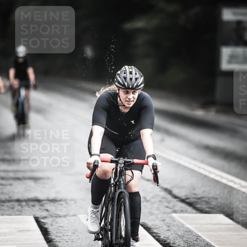 13.09.2026 - Stadtparktriathlon H.Heesch http://msf.ph/oto/10313875 13.09.2026 11:48:38 Radfahren 737, 741, 748, 757, 766, 774, 825, 884 meine-sportfotos.de