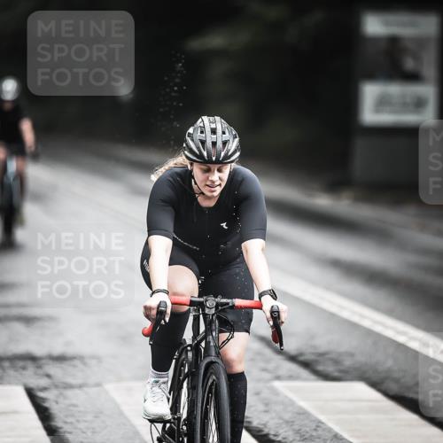 13.09.2026 - Stadtparktriathlon H.Heesch http://msf.ph/oto/10313882 13.09.2026 11:48:38 Radfahren 737, 741, 748, 757, 766, 774, 825, 884 meine-sportfotos.de