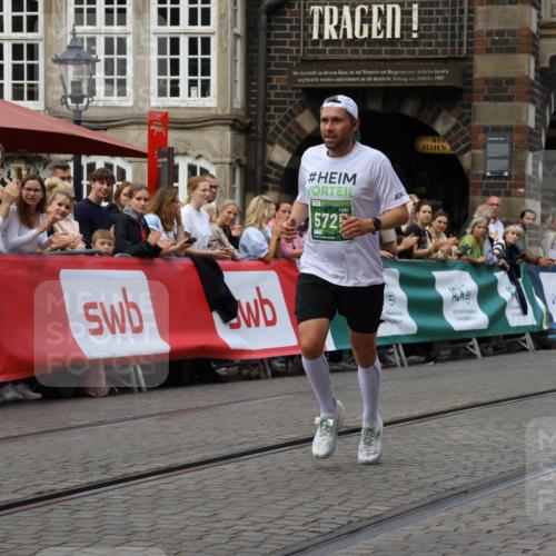 13.09.2026 - 21. swb-Marathon Bremen Strokosch-Dieckow http://msf.ph/oto/10313903 13.09.2026 13:05:32 Ziel 1336, 1822, 2297, 3196, 3365, 4025, 4729, 7102, 9273, 1017, 1301, 1562, 1879, 2538, 3242, 4157, 5199, 6025, 6579, 8973 meine-sportfotos.de