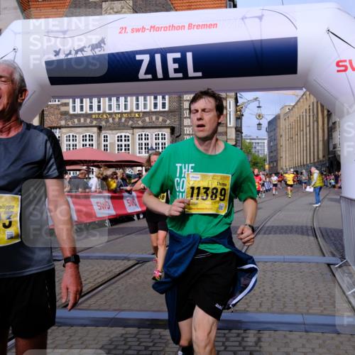 13.09.2026 - 21. swb-Marathon Bremen Tim E. http://msf.ph/oto/10313904 13.09.2026 10:54:52 Ziel 10067, 10146, 10410, 10608, 10631, 10704, 10765, 10884, 11039, 11040, 11174, 11389, 11593, 11874, 12038, 12265, 12328, 12467, 12519, 13526 meine-sportfotos.de