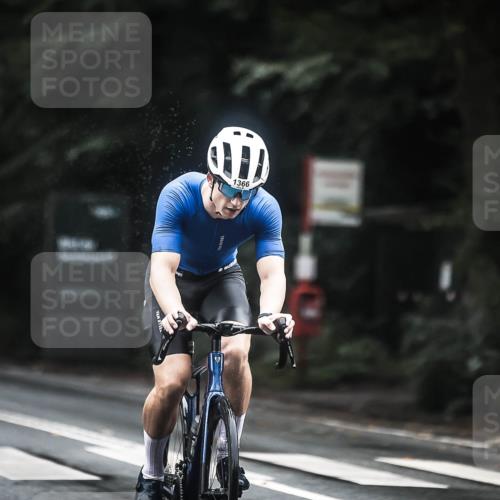 13.09.2026 - Stadtparktriathlon H.Heesch http://msf.ph/oto/10313983 13.09.2026 12:56:29 Radfahren 1156, 1164, 1192, 1202, 1208, 1275, 1366 meine-sportfotos.de