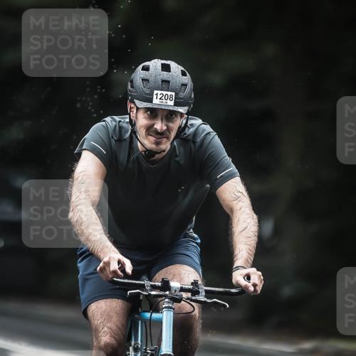 13.09.2026 - Stadtparktriathlon H.Heesch http://msf.ph/oto/10314016 13.09.2026 12:56:31 Radfahren 1156, 1164, 1192, 1202, 1208, 1253, 1271, 1366, 1389 meine-sportfotos.de