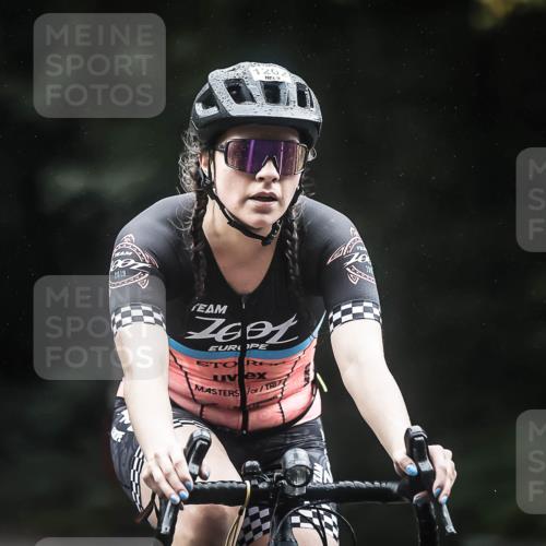13.09.2026 - Stadtparktriathlon H.Heesch http://msf.ph/oto/10314067 13.09.2026 12:56:33 Radfahren 1123, 1156, 1164, 1192, 1202, 1208, 1253, 1271, 1366, 1389 meine-sportfotos.de