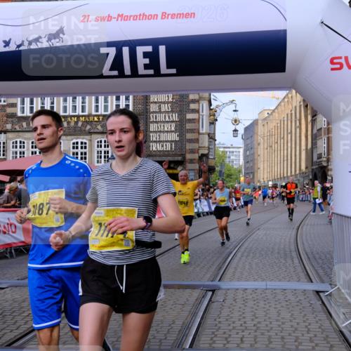 13.09.2026 - 21. swb-Marathon Bremen Tim E. http://msf.ph/oto/10314075 13.09.2026 10:54:59 Ziel 10410, 10589, 10608, 10704, 11039, 11040, 11174, 11389, 11569, 11874, 12038, 12519, 12800, 13526 meine-sportfotos.de