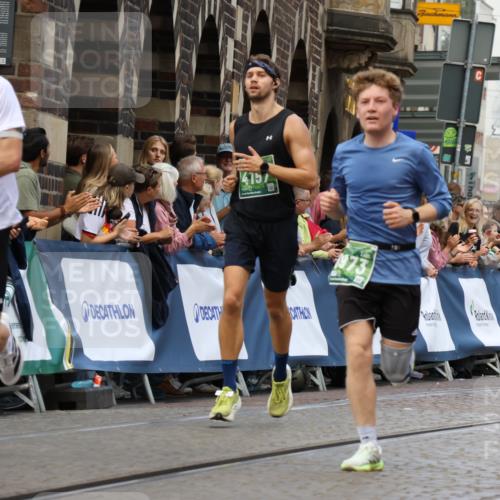 13.09.2026 - 21. swb-Marathon Bremen Strokosch-Dieckow http://msf.ph/oto/10314102 13.09.2026 13:05:44 Ziel 439, 3271, 3365, 4025, 5092, 5199, 5725, 6579, 7141, 9273, 1017, 1745, 2538, 3520, 4157, 4712, 6025, 6058, 7399, 8334, 8706, 8877, 8973, 9010, 9918 meine-sportfotos.de