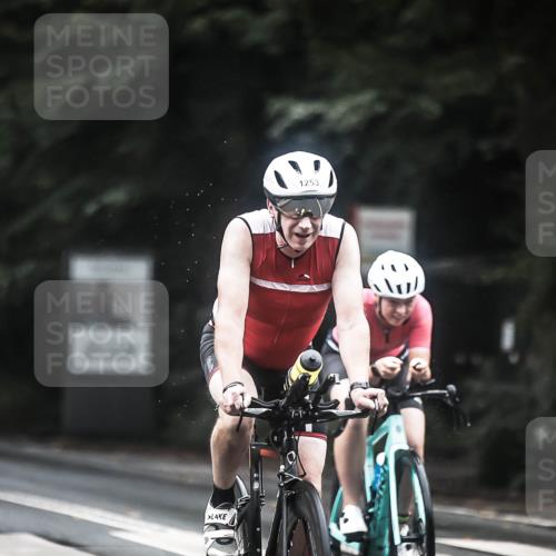 13.09.2026 - Stadtparktriathlon H.Heesch http://msf.ph/oto/10314134 13.09.2026 12:56:36 Radfahren 1123, 1156, 1164, 1202, 1208, 1253, 1271, 1389, 1427 meine-sportfotos.de