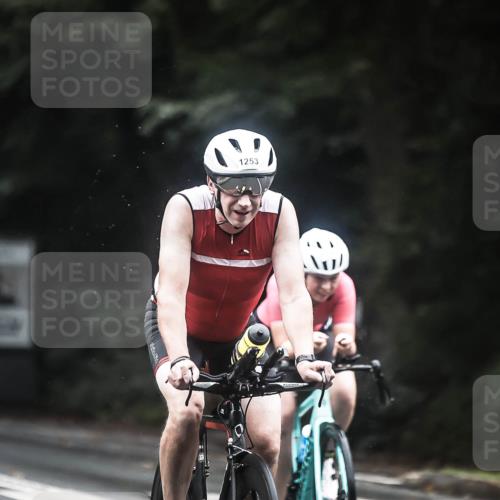 13.09.2026 - Stadtparktriathlon H.Heesch http://msf.ph/oto/10314138 13.09.2026 12:56:37 Radfahren 1123, 1156, 1164, 1202, 1241, 1253, 1271, 1389, 1427 meine-sportfotos.de