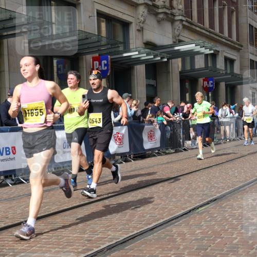 13.09.2026 - 21. swb-Marathon Bremen Strokosch-Dieckow http://msf.ph/oto/10314153 13.09.2026 10:56:27 Ziel 10240, 10372, 10486, 10540, 10610, 10721, 10771, 10824, 10888, 10936, 11000, 11064, 11069, 11079, 11349, 11407, 11474, 11601, 11872, 11911, 11996, 12284, 12434, 12543, 10184, 10211, 10246, 10322, 10356, 10365, 10443, 10670, 10675, 10699, 10844, 10949, 10957, 10960, 11219, 11256, 11280, 11317, 11570, 11693, 11782, 11795, 11844, 11855, 11871, 12452, 12476 meine-sportfotos.de