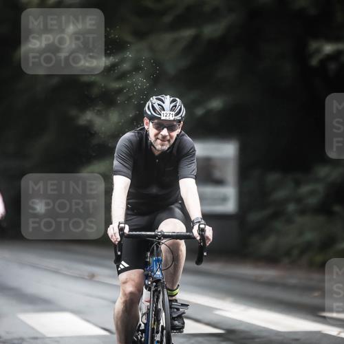 13.09.2026 - Stadtparktriathlon H.Heesch http://msf.ph/oto/10314155 13.09.2026 12:56:38 Radfahren 1123, 1156, 1176, 1202, 1241, 1253, 1271, 1389, 1427 meine-sportfotos.de
