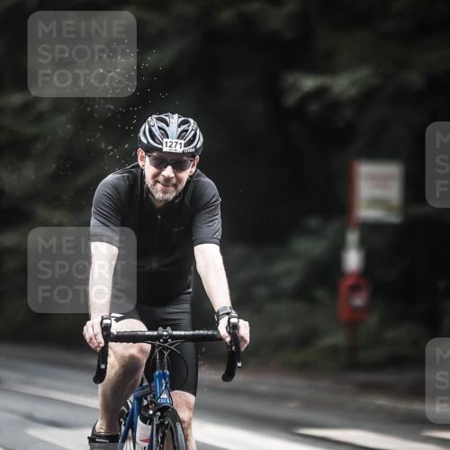 13.09.2026 - Stadtparktriathlon H.Heesch http://msf.ph/oto/10314166 13.09.2026 12:56:38 Radfahren 1123, 1156, 1176, 1202, 1241, 1253, 1271, 1389, 1427 meine-sportfotos.de