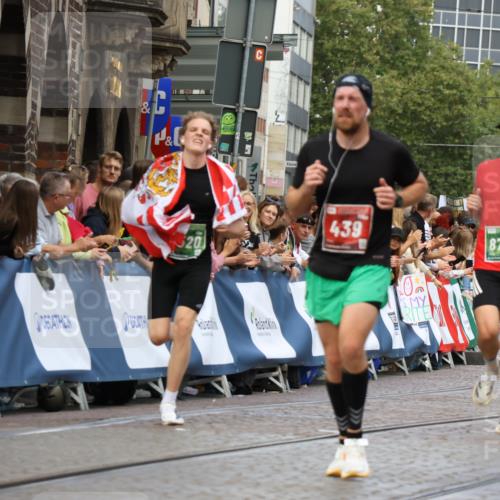 13.09.2026 - 21. swb-Marathon Bremen Strokosch-Dieckow http://msf.ph/oto/10314173 13.09.2026 13:05:45 Ziel 439, 3242, 3271, 3365, 4025, 5092, 5199, 5725, 6579, 7141, 9273, 1017, 1745, 3520, 4157, 4712, 6025, 6058, 7399, 8334, 8706, 8877, 8973, 9010, 9918 meine-sportfotos.de