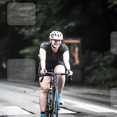 13.09.2026 - Stadtparktriathlon H.Heesch http://msf.ph/oto/10314182 13.09.2026 11:49:21 Radfahren 732, 770, 879 meine-sportfotos.de