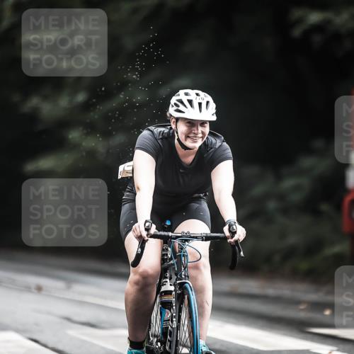 13.09.2026 - Stadtparktriathlon H.Heesch http://msf.ph/oto/10314192 13.09.2026 11:49:21 Radfahren 732, 770, 879 meine-sportfotos.de