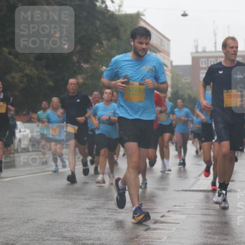 13.09.2026 - Kiel Lauf Markus Tischler http://msf.ph/oto/10314242 13.09.2026 10:42:23 Fleethörn 5607, 1, 394, 5778, 12589 meine-sportfotos.de