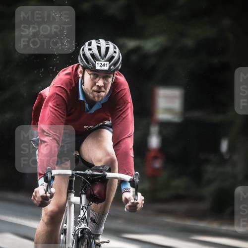 13.09.2026 - Stadtparktriathlon H.Heesch http://msf.ph/oto/10314269 13.09.2026 12:56:44 Radfahren 1083, 1105, 1123, 1176, 1231, 1241, 1427 meine-sportfotos.de