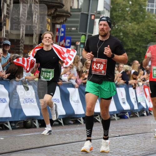 13.09.2026 - 21. swb-Marathon Bremen Strokosch-Dieckow http://msf.ph/oto/10314289 13.09.2026 13:05:46 Ziel 439, 3242, 3271, 3365, 4025, 5092, 5199, 5725, 6579, 7141, 9273, 1745, 3520, 4157, 4712, 5803, 6058, 7399, 8334, 8706, 8877, 8983, 9010, 9918 meine-sportfotos.de