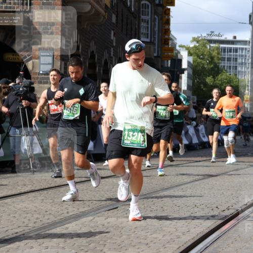 13.09.2026 - 21. swb-Marathon Bremen Strokosch-Dieckow http://msf.ph/oto/10314295 13.09.2026 13:30:54 Ziel 625, 800, 834, 1067, 1926, 2369, 2452, 2723, 3163, 3164, 3425, 4058, 4206, 4332, 4342, 4415, 4425, 4748, 4757, 5506, 5551, 6134, 6343, 6347, 6523, 6988, 7253, 7567, 7645, 7821, 8116, 8117, 8169, 8314, 8762, 8878, 8966, 9011, 9108, 9692, 9695, 9699, 9825, 13090, 1189, 1479, 2513, 2802, 2902, 3360, 3800, 4647, 5846, 6307, 6419, 6732, 7198, 7359, 7637, 7760, 7798, 7882, 8382, 8543, 8616, 9274, 9937, 9958, 9962, 9969, 9976, 9977, 13152 meine-sportfotos.de