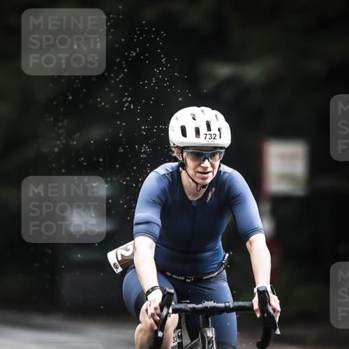 13.09.2026 - Stadtparktriathlon H.Heesch http://msf.ph/oto/10314320 13.09.2026 11:49:27 Radfahren 732, 770, 810, 879 meine-sportfotos.de