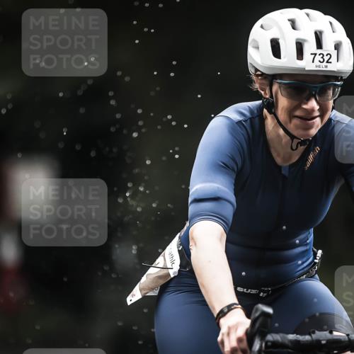 13.09.2026 - Stadtparktriathlon H.Heesch http://msf.ph/oto/10314345 13.09.2026 11:49:28 Radfahren 732, 735, 810, 879 meine-sportfotos.de