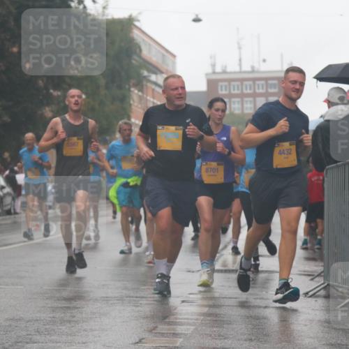 13.09.2026 - Kiel Lauf Markus Tischler http://msf.ph/oto/10314373 13.09.2026 10:42:37 Fleethörn 5567, 8701, 4432 meine-sportfotos.de