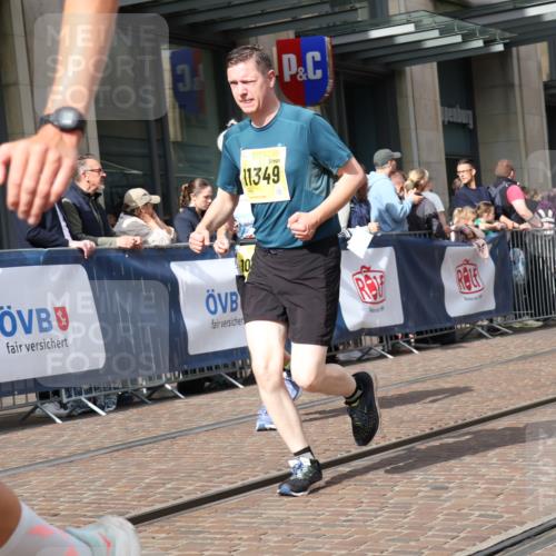 13.09.2026 - 21. swb-Marathon Bremen Strokosch-Dieckow http://msf.ph/oto/10314391 13.09.2026 10:56:31 Ziel 10372, 10408, 10486, 10540, 10610, 10721, 10771, 10824, 10888, 10936, 11000, 11064, 11079, 11328, 11349, 11474, 11601, 11872, 11946, 12284, 12434, 10184, 10211, 10240, 10246, 10322, 10356, 10443, 10670, 10675, 10699, 10844, 11069, 11256, 11280, 11317, 11349, 11407, 11570, 11693, 11782, 11795, 11844, 11855, 11871, 11911, 11996, 12452, 12543 meine-sportfotos.de