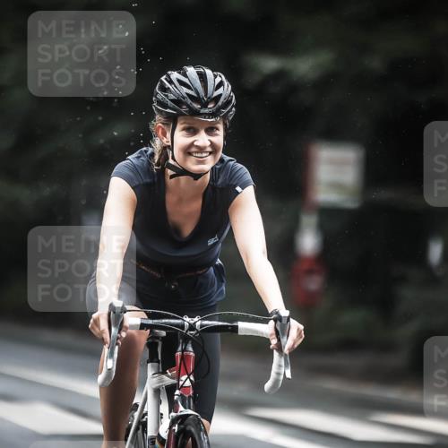 13.09.2026 - Stadtparktriathlon H.Heesch http://msf.ph/oto/10314471 13.09.2026 12:56:59 Radfahren 1109, 1146, 1196, 1272, 1386 meine-sportfotos.de