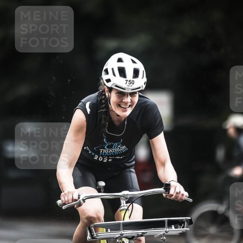 13.09.2026 - Stadtparktriathlon H.Heesch http://msf.ph/oto/10314474 13.09.2026 11:49:38 Radfahren 710, 735, 738, 750, 765, 793, 810, 919, 941 meine-sportfotos.de
