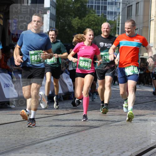 13.09.2026 - 21. swb-Marathon Bremen Strokosch-Dieckow http://msf.ph/oto/10314497 13.09.2026 13:24:24 Ziel 102, 342, 776, 909, 1199, 2210, 2370, 2517, 2967, 3044, 3372, 5012, 5104, 5146, 5208, 5257, 5397, 5481, 5623, 5928, 6105, 6772, 7059, 7094, 7105, 7357, 7761, 8051, 8052, 8082, 8179, 9087, 9916, 10059, 13007, 13219, 789, 790, 1582, 3375, 3524, 3994, 5572, 5668, 5669, 5953, 6080, 7568, 8310, 8636, 8784, 8881, 9264, 9676, 10069, 10071, 10097 meine-sportfotos.de
