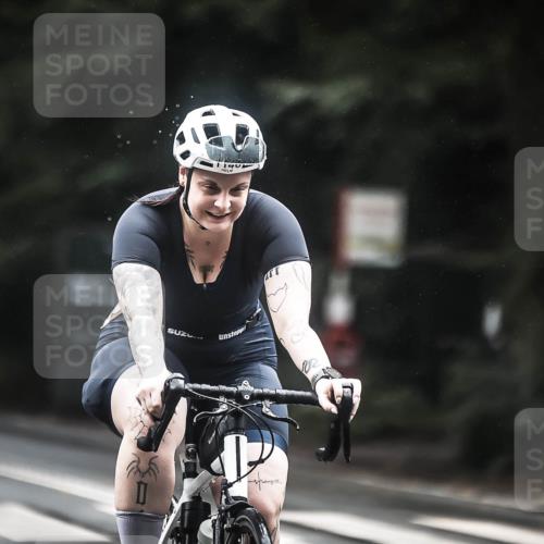 13.09.2026 - Stadtparktriathlon H.Heesch http://msf.ph/oto/10314504 13.09.2026 12:57:00 Radfahren 1109, 1146, 1196, 1272 meine-sportfotos.de