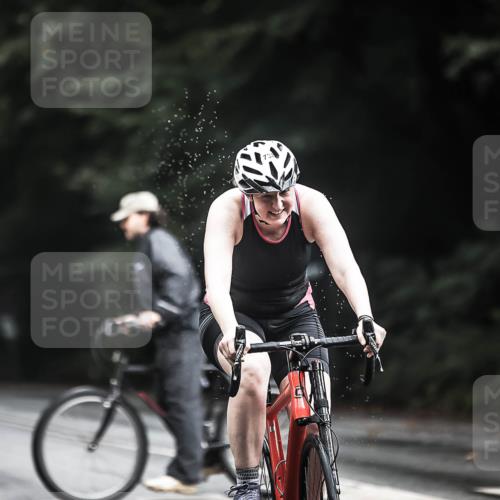 13.09.2026 - Stadtparktriathlon H.Heesch http://msf.ph/oto/10314506 13.09.2026 11:49:40 Radfahren 710, 735, 738, 750, 765, 793, 919, 941 meine-sportfotos.de