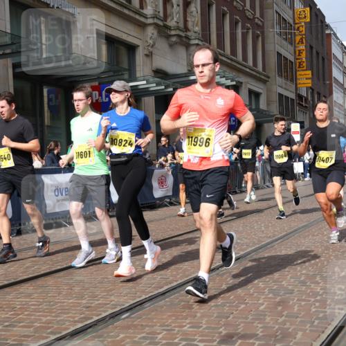 13.09.2026 - 21. swb-Marathon Bremen Strokosch-Dieckow http://msf.ph/oto/10314531 13.09.2026 10:56:34 Ziel 10157, 10408, 10486, 10540, 10610, 10721, 10771, 10824, 10888, 10936, 11000, 11064, 11079, 11328, 11474, 11601, 11872, 11946, 12032, 12284, 12434, 10184, 10211, 10240, 10322, 10356, 10372, 10443, 10670, 10675, 10699, 10844, 11069, 11256, 11280, 11317, 11349, 11407, 11570, 11693, 11795, 11844, 11855, 11871, 11911, 11996, 12452, 12543 meine-sportfotos.de
