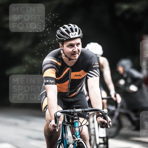13.09.2026 - Stadtparktriathlon H.Heesch http://msf.ph/oto/10314559 13.09.2026 11:49:47 Radfahren 712, 802, 934 meine-sportfotos.de