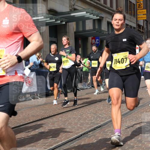 13.09.2026 - 21. swb-Marathon Bremen Strokosch-Dieckow http://msf.ph/oto/10314573 13.09.2026 10:56:34 Ziel 10157, 10408, 10486, 10540, 10610, 10721, 10771, 10824, 10888, 10936, 11000, 11064, 11079, 11328, 11474, 11601, 11872, 11946, 12032, 12284, 12434, 10184, 10211, 10240, 10322, 10356, 10372, 10443, 10670, 10675, 10699, 10844, 11069, 11256, 11280, 11317, 11349, 11407, 11570, 11693, 11795, 11844, 11855, 11871, 11911, 11996, 12452, 12543 meine-sportfotos.de