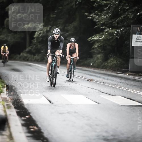 13.09.2026 - Stadtparktriathlon H.Heesch http://msf.ph/oto/10314611 13.09.2026 12:57:09 Radfahren 1198, 1265, 1346 meine-sportfotos.de