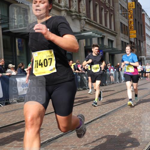 13.09.2026 - 21. swb-Marathon Bremen Strokosch-Dieckow http://msf.ph/oto/10314613 13.09.2026 10:56:35 Ziel 10157, 10408, 10486, 10540, 10610, 10721, 10771, 10824, 10888, 10936, 11000, 11064, 11079, 11328, 11474, 11601, 11872, 11946, 12032, 12284, 12434, 10184, 10211, 10240, 10322, 10356, 10372, 10443, 10670, 10675, 10699, 10721, 10824, 10844, 10936, 11069, 11256, 11280, 11317, 11349, 11407, 11570, 11601, 11693, 11795, 11844, 11855, 11871, 11911, 11996, 12452, 12543 meine-sportfotos.de