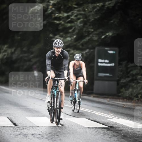 13.09.2026 - Stadtparktriathlon H.Heesch http://msf.ph/oto/10314631 13.09.2026 12:57:11 Radfahren 1198, 1265, 1333, 1346 meine-sportfotos.de