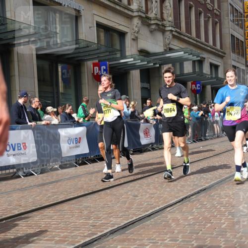 13.09.2026 - 21. swb-Marathon Bremen Strokosch-Dieckow http://msf.ph/oto/10314635 13.09.2026 10:56:35 Ziel 10157, 10408, 10486, 10540, 10610, 10721, 10771, 10824, 10888, 10936, 11000, 11064, 11079, 11328, 11474, 11601, 11872, 11946, 12032, 12284, 12434, 10184, 10211, 10240, 10322, 10356, 10372, 10443, 10670, 10675, 10699, 10721, 10824, 10844, 10936, 11069, 11256, 11280, 11317, 11349, 11407, 11570, 11601, 11693, 11795, 11844, 11855, 11871, 11911, 11996, 12452, 12543 meine-sportfotos.de