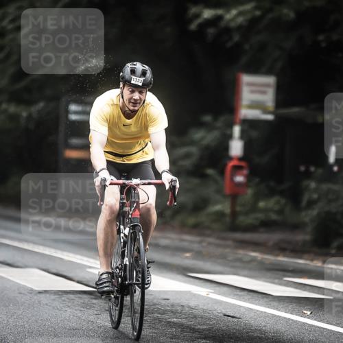 13.09.2026 - Stadtparktriathlon H.Heesch http://msf.ph/oto/10314686 13.09.2026 12:57:16 Radfahren 1265, 1284, 1301, 1333, 1338, 1346 meine-sportfotos.de